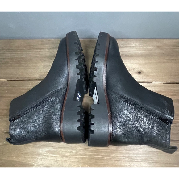 Nordstrom Women's Miller 2 Water Resistant Boots Size 7.5 Black Leather Lug Sole - Picture 9 of 16